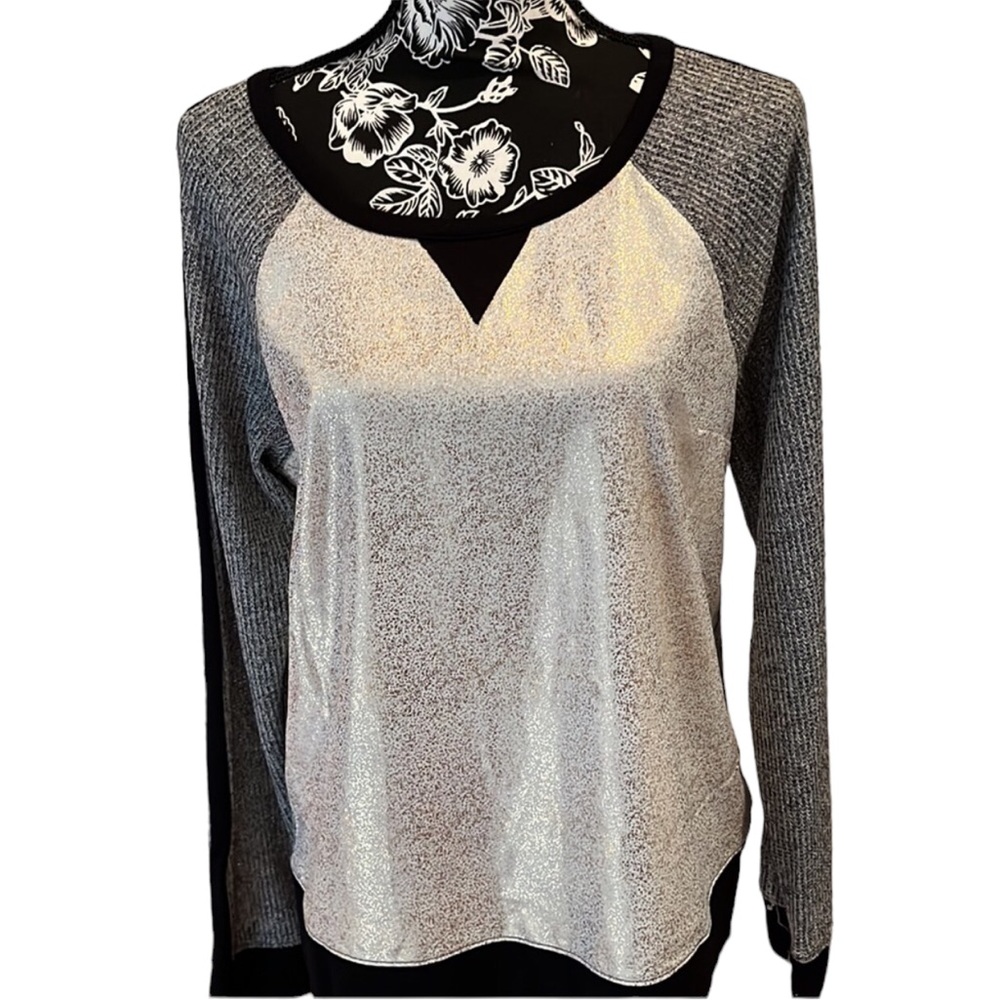 APT 9 size large black & ivory long sleeve crew neck sweater gold threading